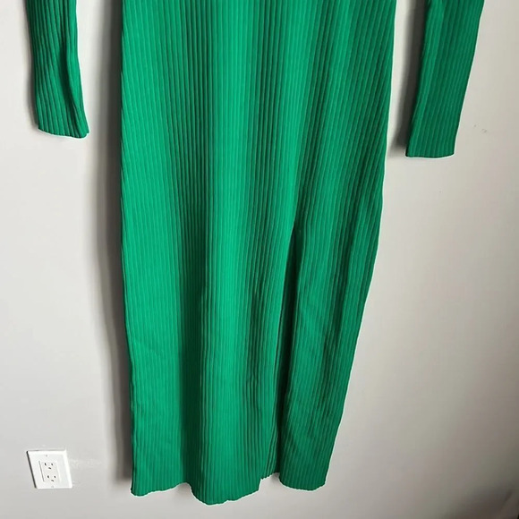 line and dot Jules Dress - Picture 7 of 16